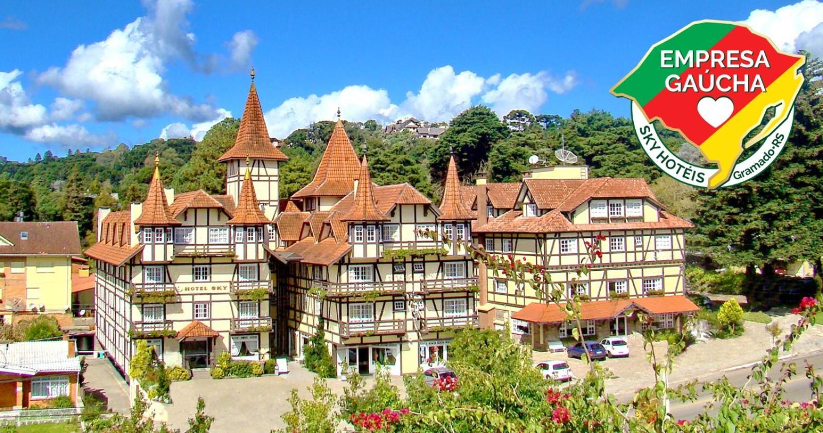 Hotel Sky Грамаду Екстериор снимка